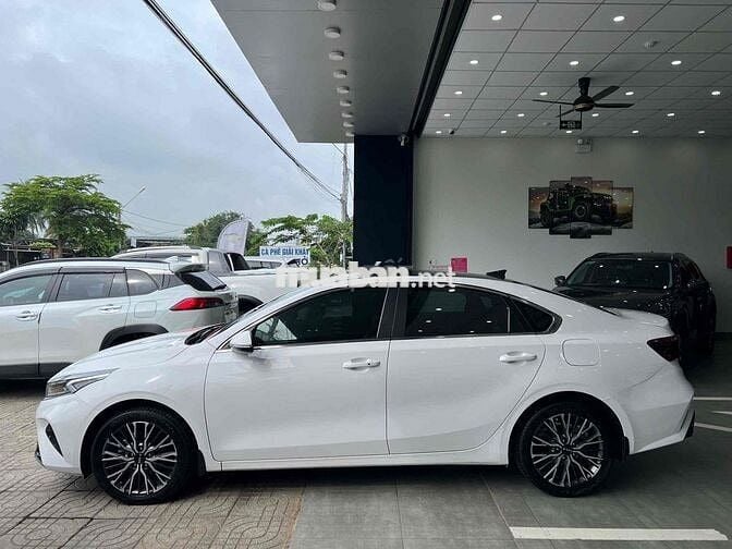 𝐊𝐢𝐚 𝐊𝟑 𝟏.𝟔 𝐩𝐫𝐞𝐦𝐢𝐮𝐦 𝟐𝟎𝟐𝟒. 1 chủ từ đầu