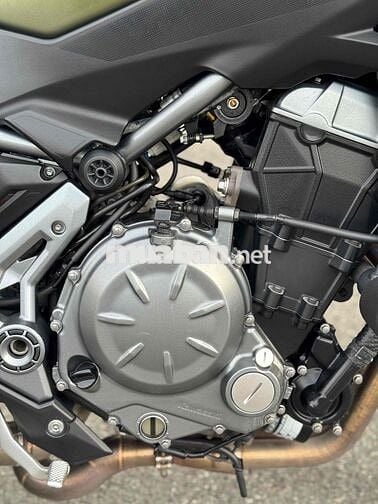 KAWASAKI Z650 2018 – 2 máy 650cc