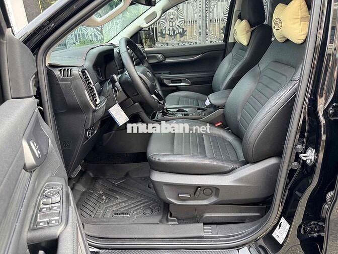 CẦN BÁN XE FORD EVERETS SPORT XS2025.12000KM