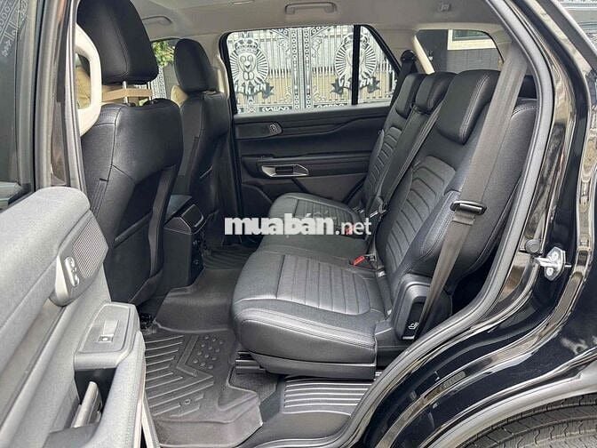 CẦN BÁN XE FORD EVERETS SPORT XS2025.12000KM