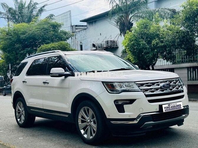 Ford Explorer 2.3L Ecoboost Nhập Khẩu USA