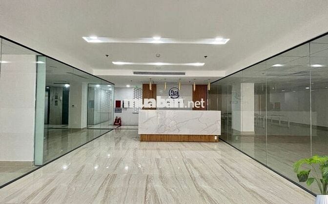 Văn Phòng Gần Sân Bay 32,8tr/tháng, Không Cấm Dừng Đỗ Xe