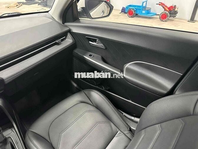 Hyundai Accent 2024 AT