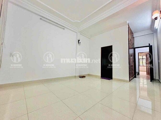 🔥 CHO THUÊ NHÀ HẺM XE HƠI – CỘNG HÒA, P.4, TÂN BÌNH