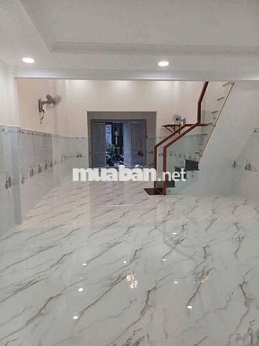 CHO THUÊ NHÀ ĐƯỜNG LÊ TRỌNG TẤN DT 4,7*19 HẺM XE HƠI 6M