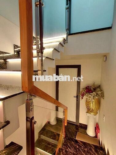 BÁN NHÀ HẺM XE TẢI ĐÔNG HỒ P.8 TÂN BÌNH 6,15M X 5,2M GIÁ 6.5 TỶ TL