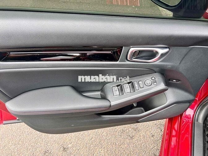 em bán Honda Civic RS 2024