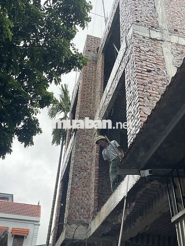 Bán nhà 4 tầng. Tiền yên hoài đức