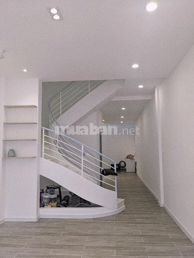 Quận 7, nhà mới, 4x20, 2pn, nhỉnh 5 tỷ