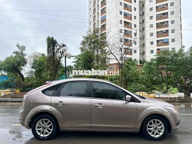 ford focus 2009 số tự động