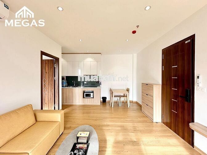 CHO THUÊ CĂN HỘ 1PN FULL NỘI THẤT BAN CÔNG NGAY TẠI LẠC LONG QUÂN