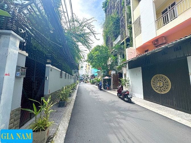 BÁN NHÀ HẺM XE HƠI THÔNG RA 3/2 : 407 SƯ VẠN HẠNH - P. 12 - Q. 10 -HCM