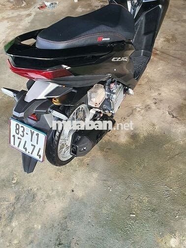 Vario 125 năm 2022 đen