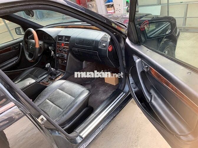 Mercedes Benz C Class 1999  - 250000 km