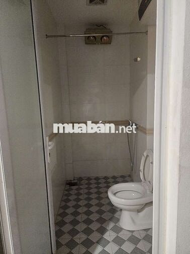 Cho thuê căn hộ 1 ngủ 1 khách ngõ 31 xuân diệu .tây hồ .hà nội