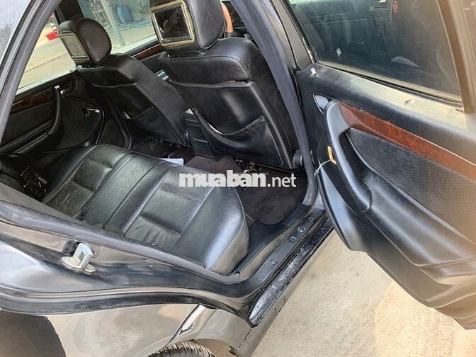 Mercedes Benz C Class 1999  - 250000 km