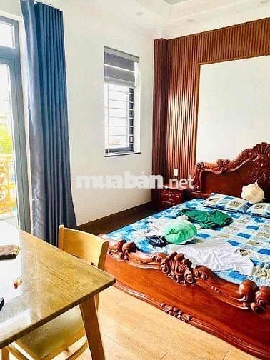 Nhà Bông Sao, Mới Tặng Full Nội thất, 75m2, Ngang 5,6m