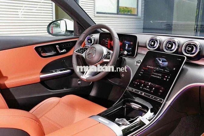 Mercedes Benz C Class 2025 C200 Avantgarde - 25 km