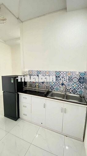 Căn Hộ 1PN Tách Bếp Ban Công Full Nội Thất Giá Rẻ Gần Chợ 200 Quận 4