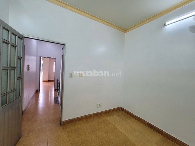 Bán Nhà Hẻm 8m Bình Trị Đông 6x15m x 2Tầng, 4PN 3WC Thẳng Trục Tên Lửa