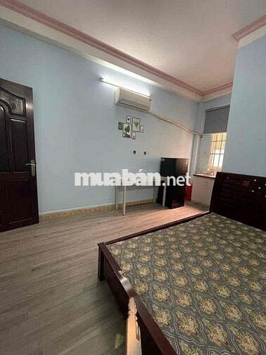 Cho thuê nhà làm CHDV 9PN 9WC - hẻm xe tải Nguyễn Hữu Cảnh - Bình Thạn