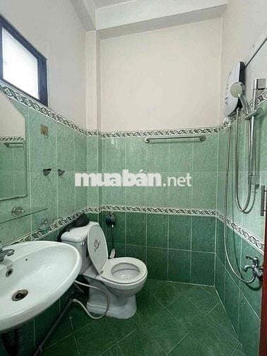 Cho thuê nhà làm CHDV 9PN 9WC - hẻm xe tải Nguyễn Hữu Cảnh - Bình Thạn