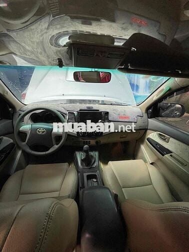 Toyota Fortuner 2013 2.5G 4x2 - 131000 km