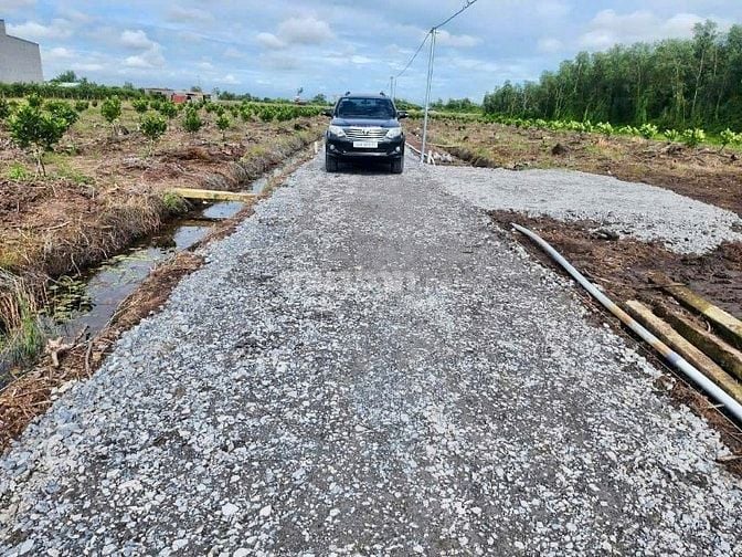 500mv Vườn 21x24 giá 280 triệu Sổ Hồng Riêng đường 7 chỗ cần bán .