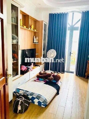 Nhà Bông Sao, Mới Tặng Full Nội thất, 75m2, Ngang 5,6m