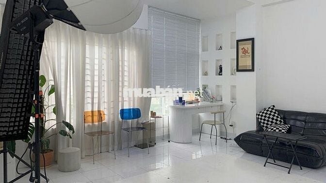 CHO THUÊ TẦNG 2 MẶT BẰNG KINH DOANH - VĂN PHÒNG ĐIỆN BIÊN PHỦ Q1