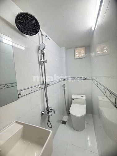 Bán nhà 1 lầu giá 4,5 tỷ phường Bình Trưng TP HCM