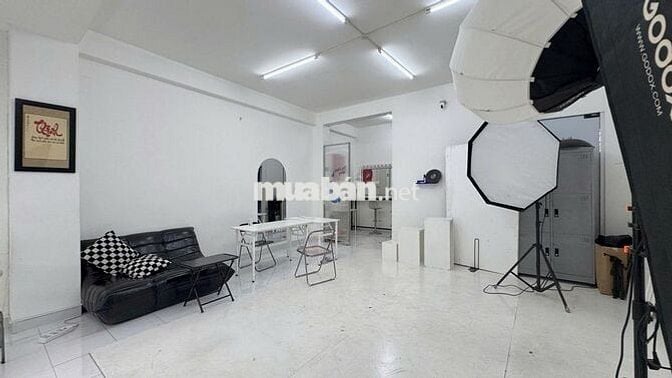 CHO THUÊ TẦNG 2 MẶT BẰNG KINH DOANH - VĂN PHÒNG ĐIỆN BIÊN PHỦ Q1