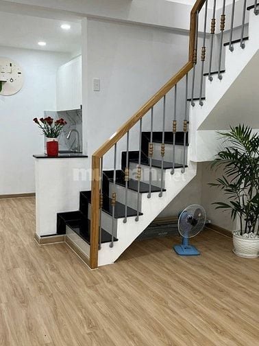 Bán nhà 1 lầu giá 4,5 tỷ phường Bình Trưng TP HCM