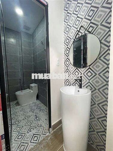 Mình bán nhà đẹp giá rẻ hẻm xe hơi Lê Văn Sỹ