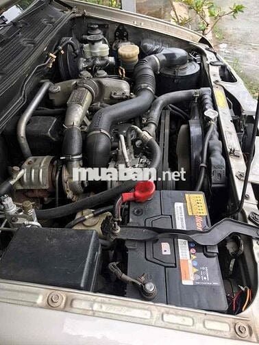 ISUZU HILANDER 2009 ÍT CHẠY THANH LÝ