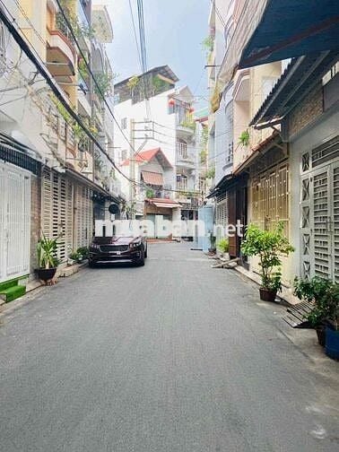 Phú Nhuận, Nhà 50m2, 4 tầng 7PN dòng tiền ~40tr, hẻm 6m Huỳnh Văn Bánh