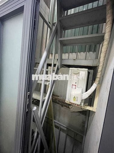 Tòa nhà 8 tầng MT Nguyễn Văn Trỗi, P. Nhuận - 29,9 tỷ - HH 1%