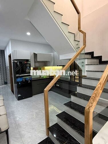 Bán nhà:4x15,1lầu,3PN mới 100% đường 19,Tân Hưng,hồ chí minh