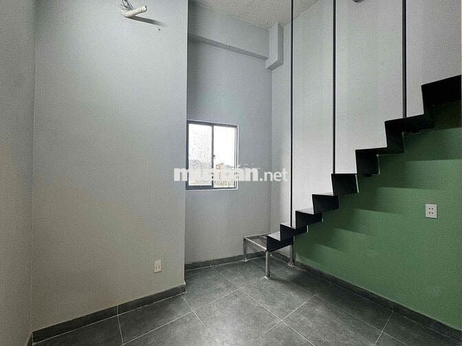 DUPLEX SANG TRỌNG - PHÒNG TRANG BỊ HIỆN ĐẠI