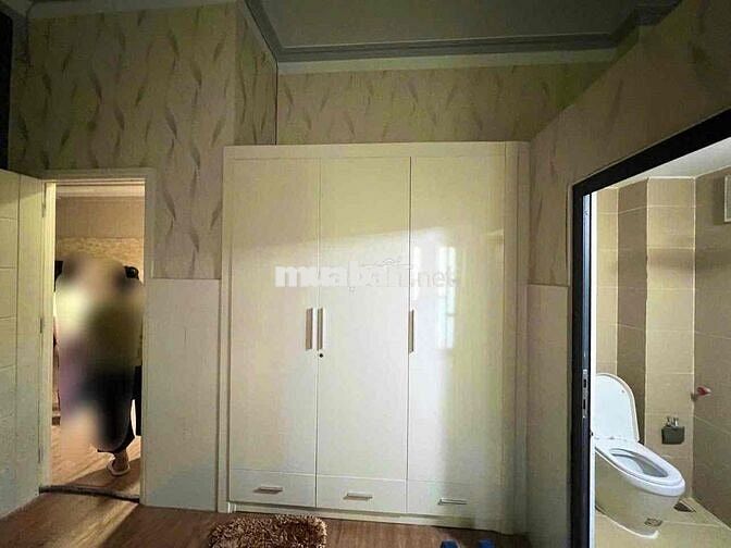 Cho thuê Kho + nhà mặt tiền kinh doanh gần chợ Cầu 10x50 m