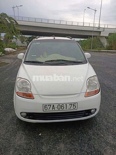 Spark 2010 xe đẹp máy êm có giao lưu