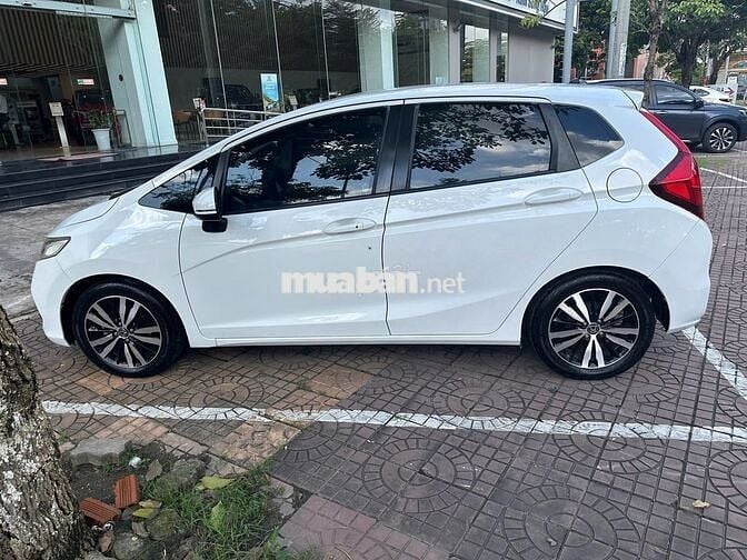 Honda Jazz 2019 1.5 VX - 69500 km