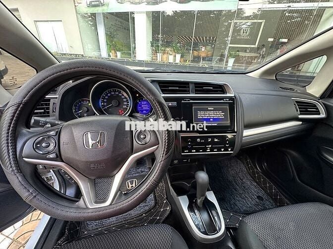 Honda Jazz 2019 1.5 VX - 69500 km