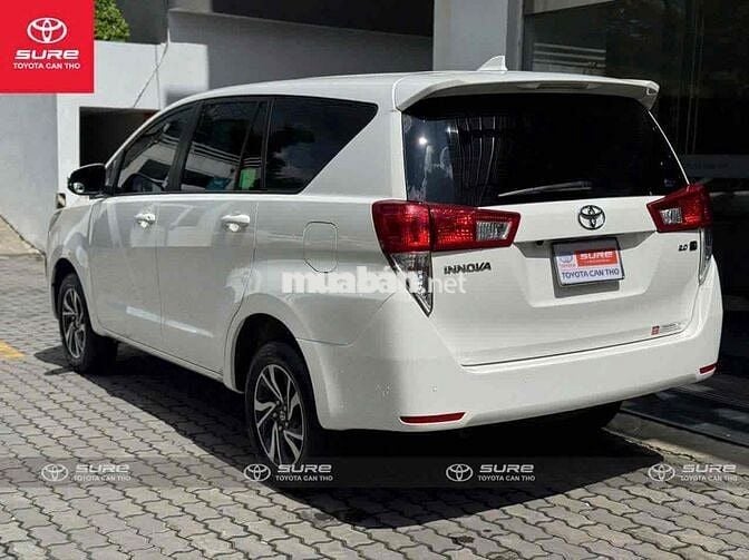 INNOVA 2.0E SỐ SÀN 2023 SIÊU LƯỚT 9.000 km