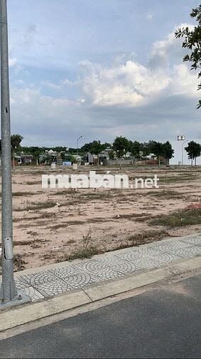 CẦN BÁN LÔ GÓC GIÁ 1,5 TỶ (100M2) LIỀN KỀ SÂN BAY LONG THÀNH