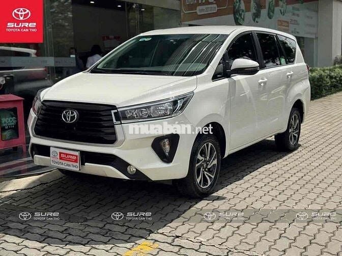INNOVA 2.0E SỐ SÀN 2023 SIÊU LƯỚT 9.000 km