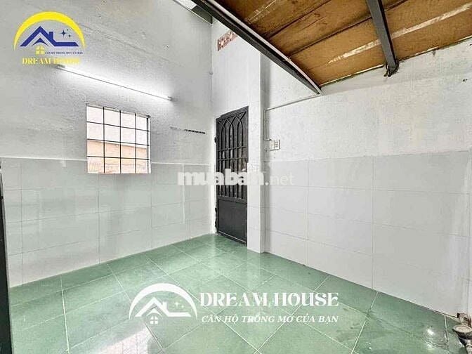 DÃY TRỌ GIÁ RẺ MỚI XÂY - CỬA SỔ TRỜI FULL CÁC PHÒNG  VÀ GÁC CAO M8