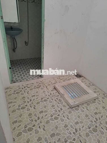 Nhà cho thuê Chiến Lược, BT (2PN 2WC) hẻm 5m xe hơi đậu trước nhà