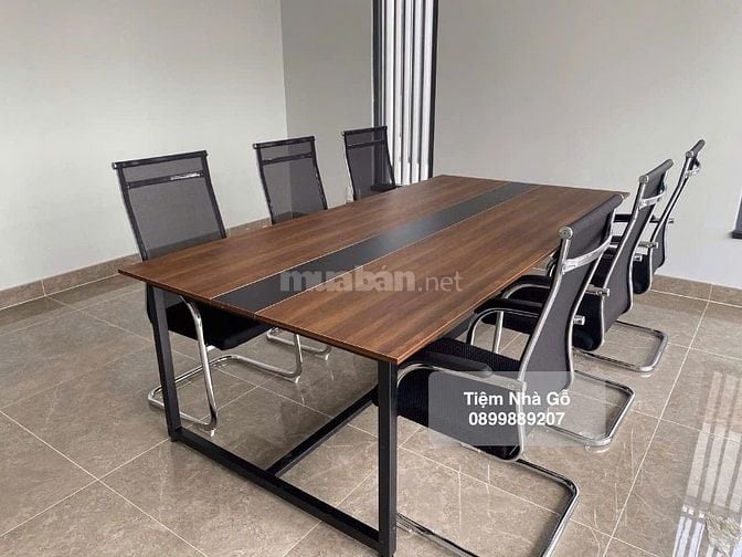 Bàn họp chân sắt dành cho 6-8 người ngồi