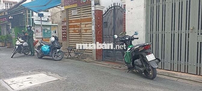 Cho thuê nhà 137.12 Lê Văn Sỹ, hẻm nhựa xe tải